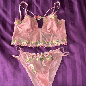 Victoria's Secret Pink Floral Lace Bra Set